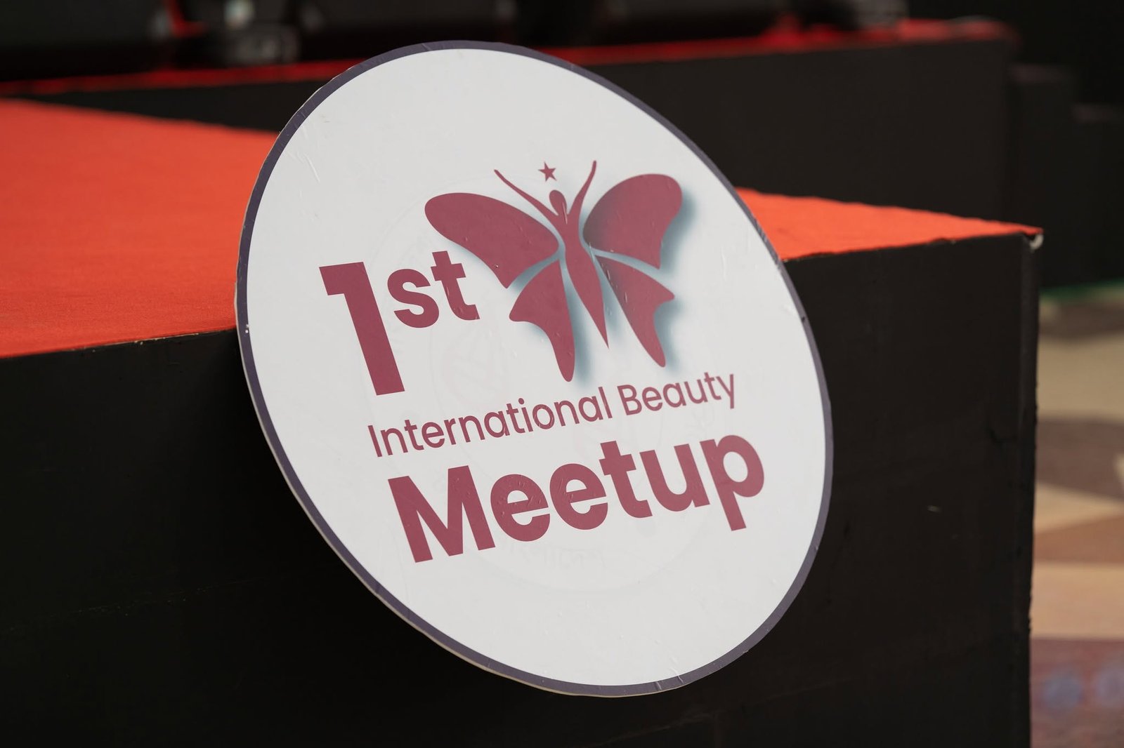 The First International Beauty Meetup